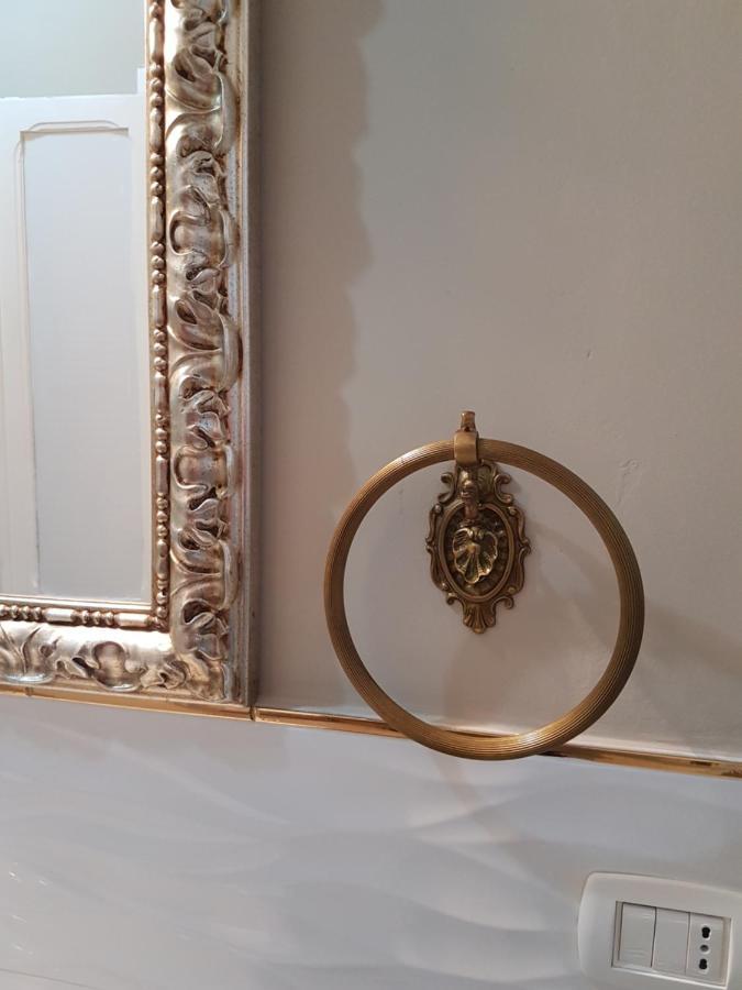 Villa Liberty Ofelia Locazioni Brevi Cagliari Exteriör bild