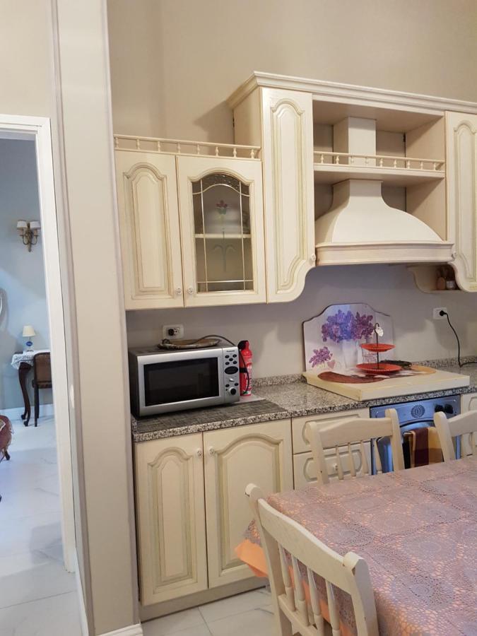Villa Liberty Ofelia Locazioni Brevi Cagliari Exteriör bild