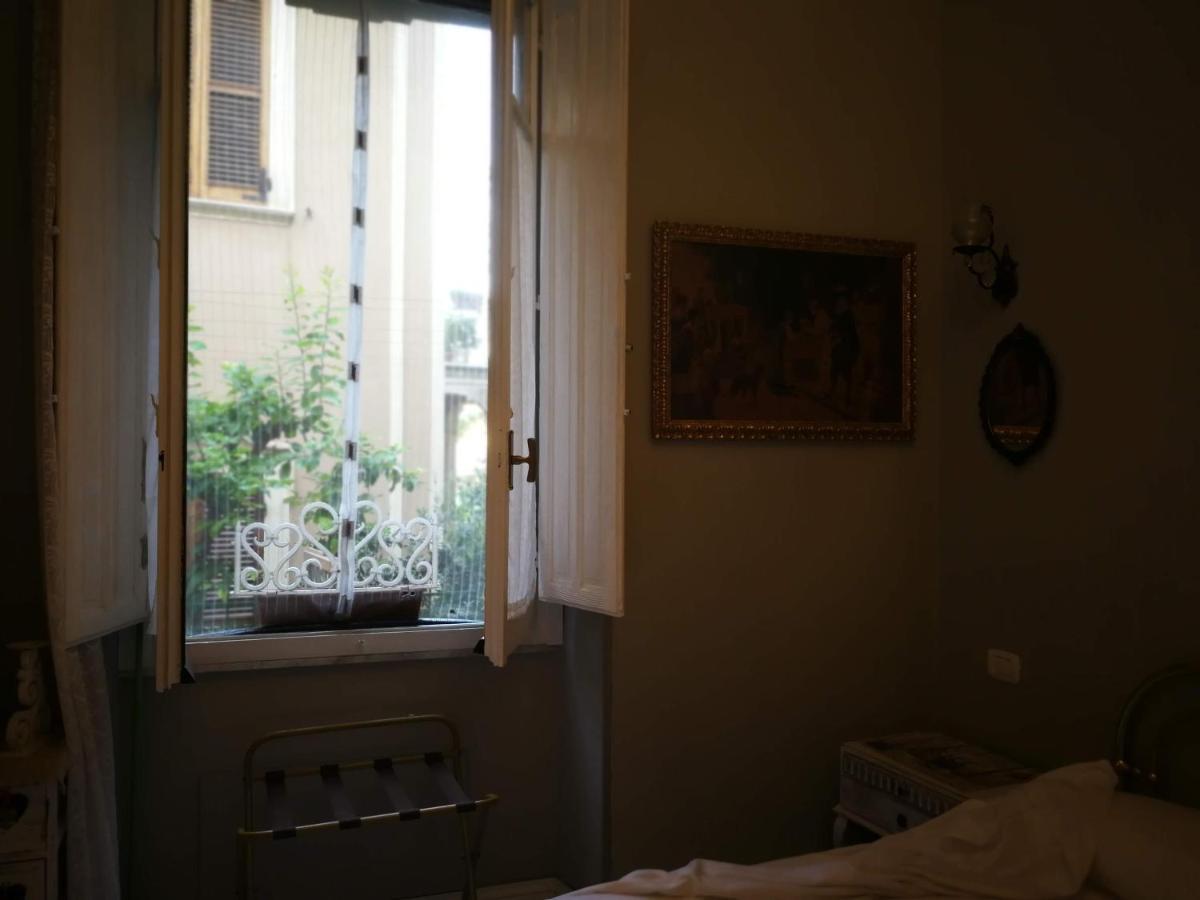Villa Liberty Ofelia Locazioni Brevi Cagliari Exteriör bild