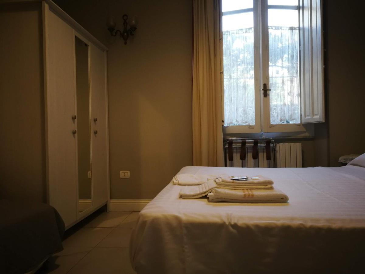 Villa Liberty Ofelia Locazioni Brevi Cagliari Exteriör bild