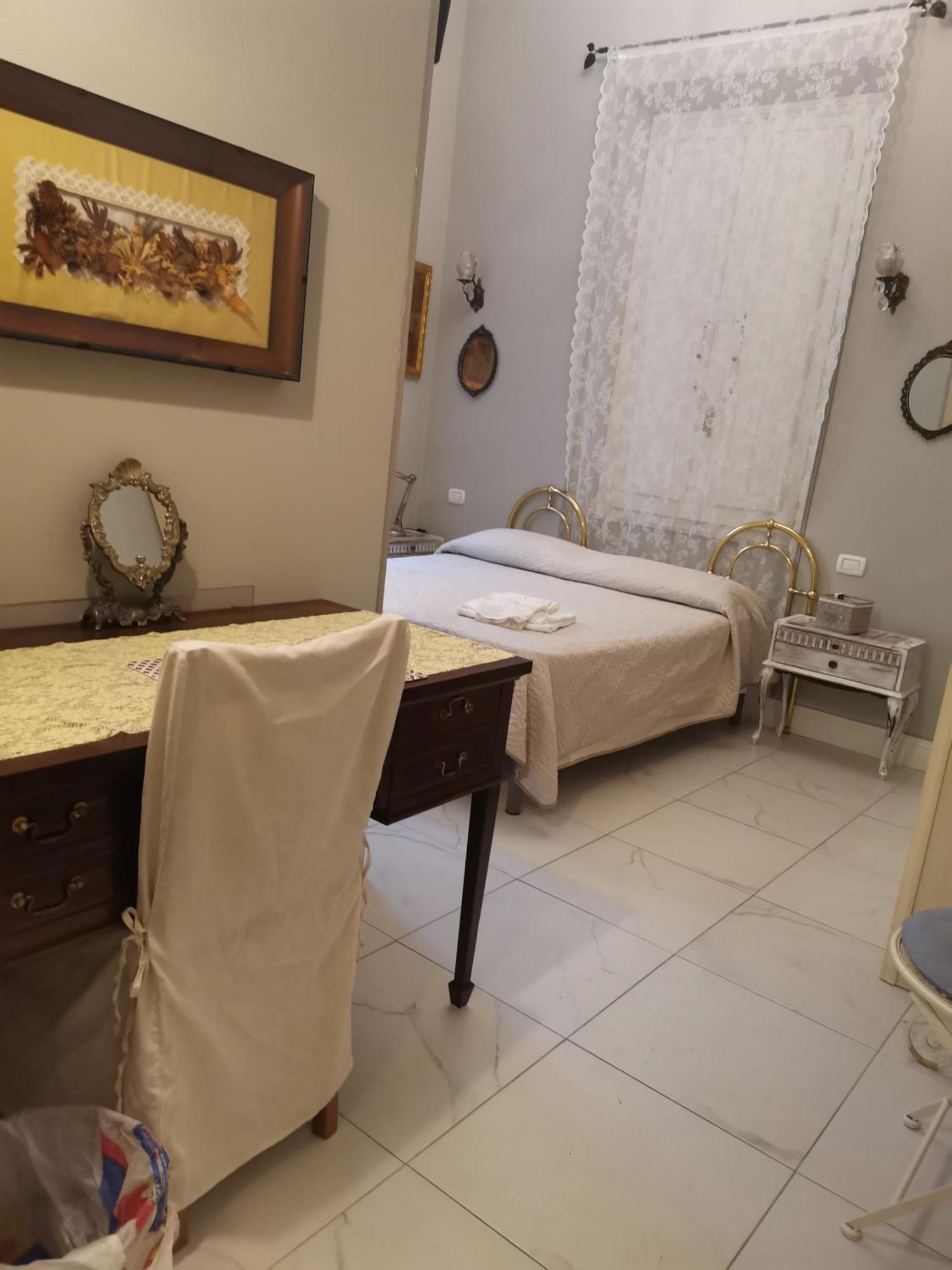 Villa Liberty Ofelia Locazioni Brevi Cagliari Exteriör bild